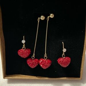 Red heart two pair shair earrings New